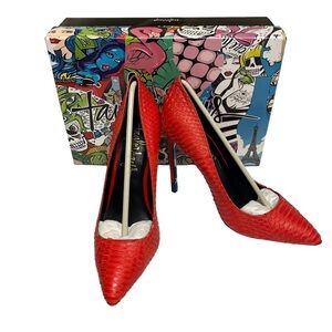 Taylor Says Red American Skulls Stiletto Heels Size 8.5